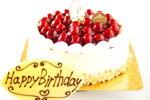 誕生日ケーキ　画像
