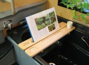 半身浴　読書　画像